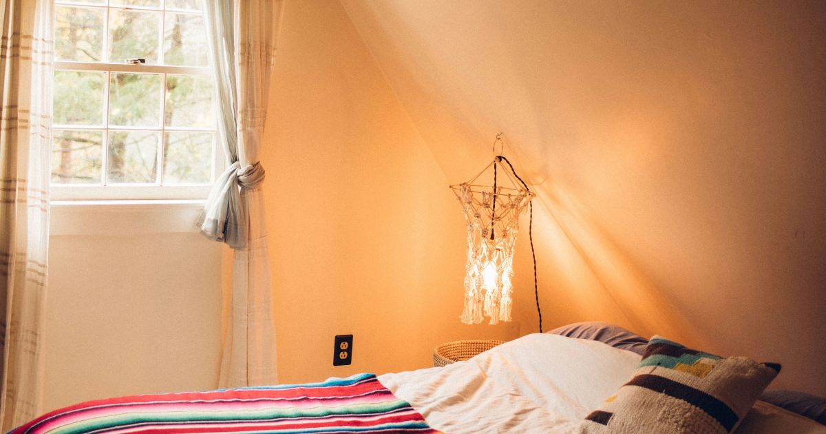 How to Read Without Falling Asleep